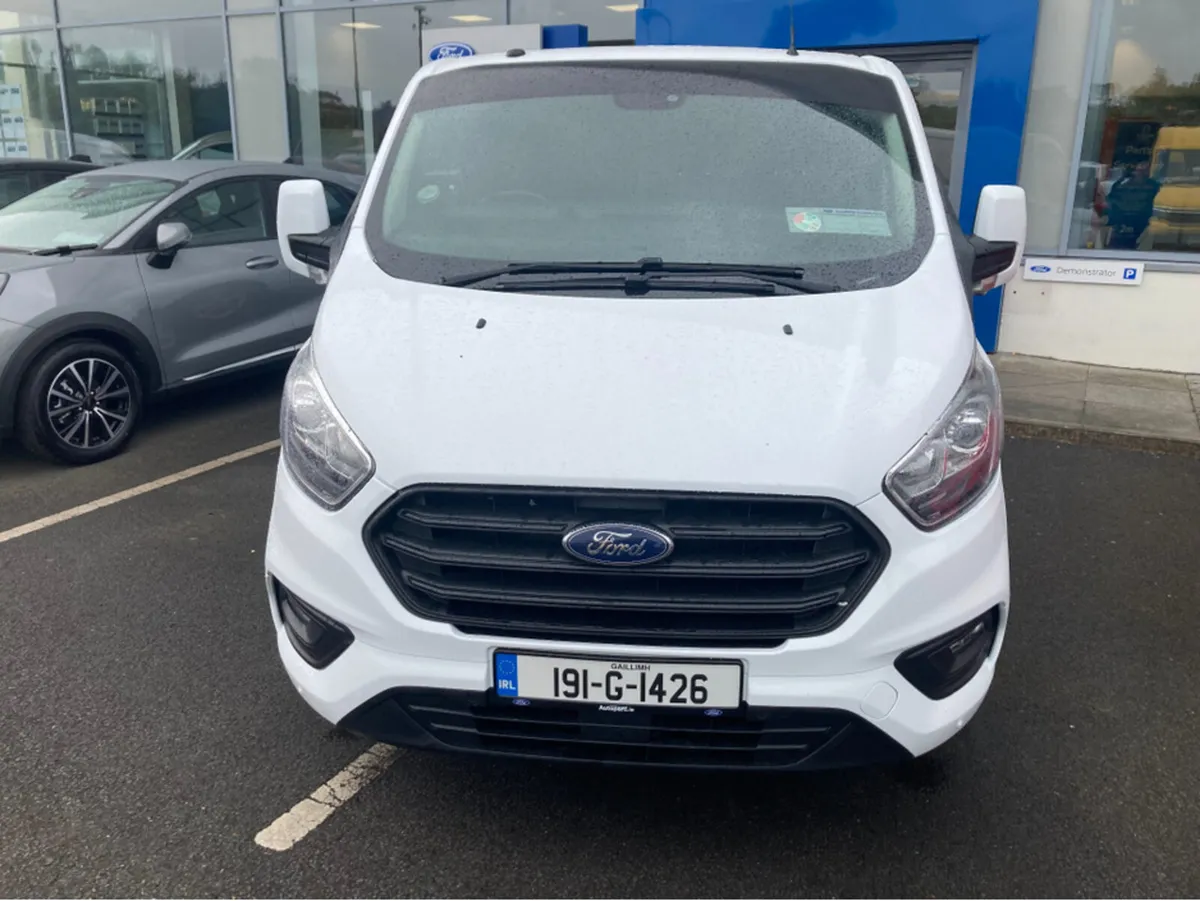 Ford Transit Custom 300 LWB TREND 2 2.0 130 3 - Image 2