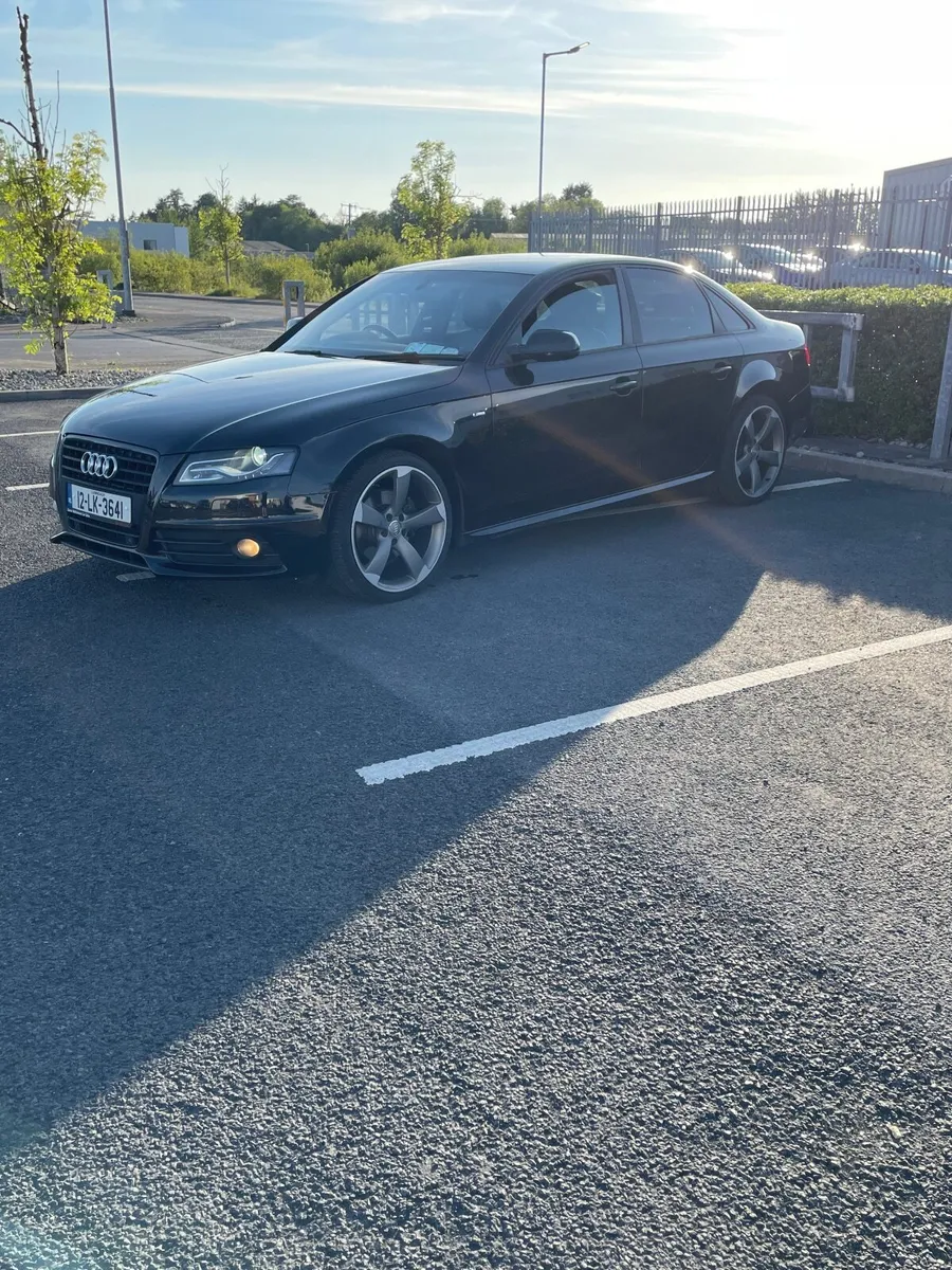 Audi A4 2012 Sline Black Edition - Image 2