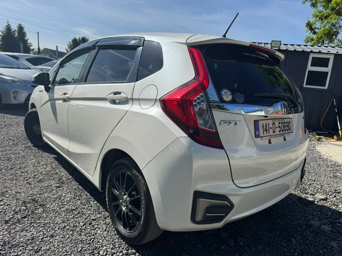 HONDA FIT HYBRID AUTOMATIC - Image 3
