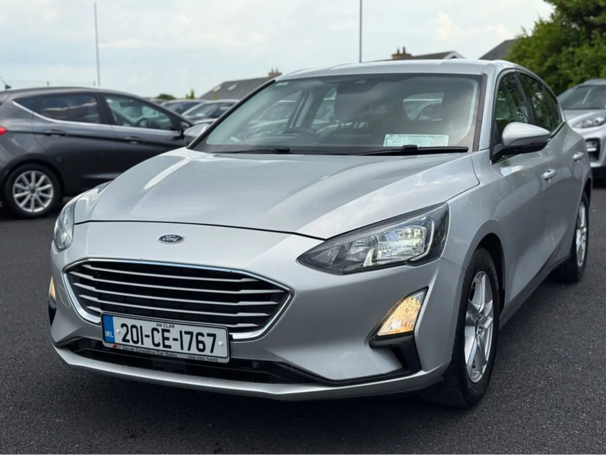 Ford Focus 1.5 Tdci Ecoblue Zetec 9 - Image 2