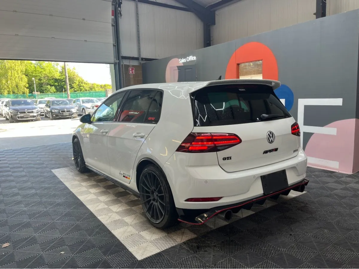 Volkswagen Golf 2.0 Golf GTI DSG Automatic / 63k - Image 4