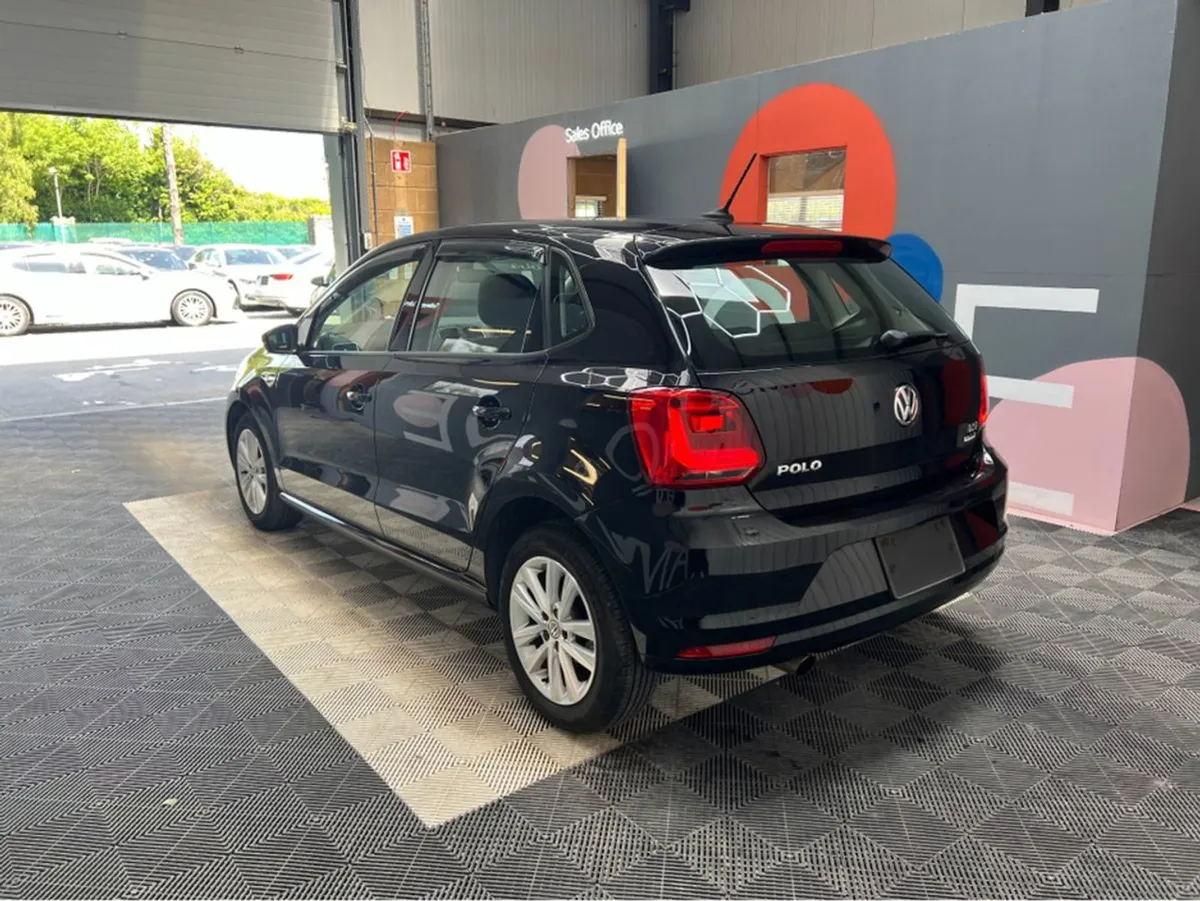 Volkswagen Polo 1.2 Petrol / 63k KMs / Reverse Ca - Image 4