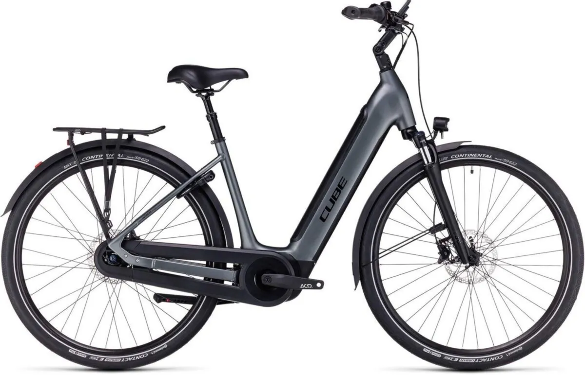 CUBE SUPREME SPORT HYBRID PRO 625 (NEW) - Image 1