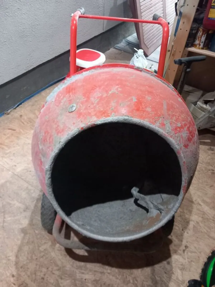 Cement Mixer - Image 2