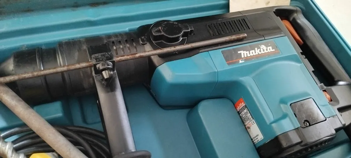 Makita HR5001C Sds Max 2 Mode 110v - Image 2