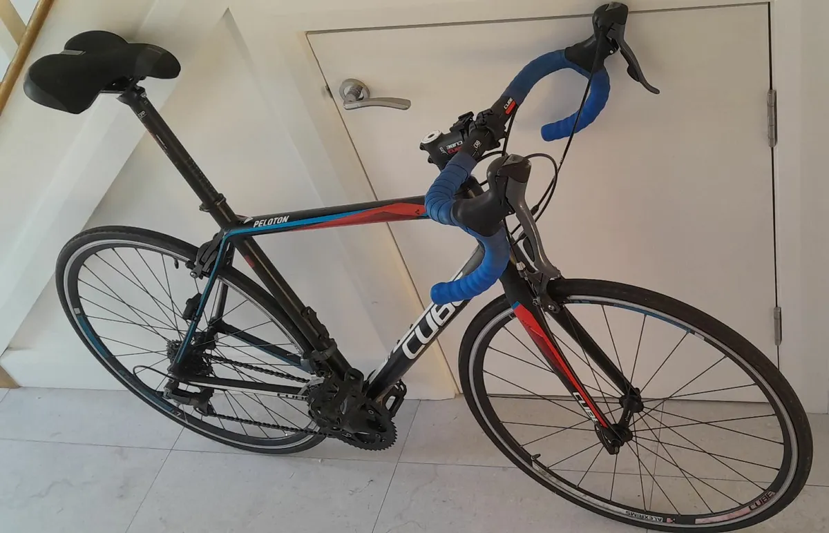 Cube Peloton Road Bike + Indoor Trainer + Pump - Image 1