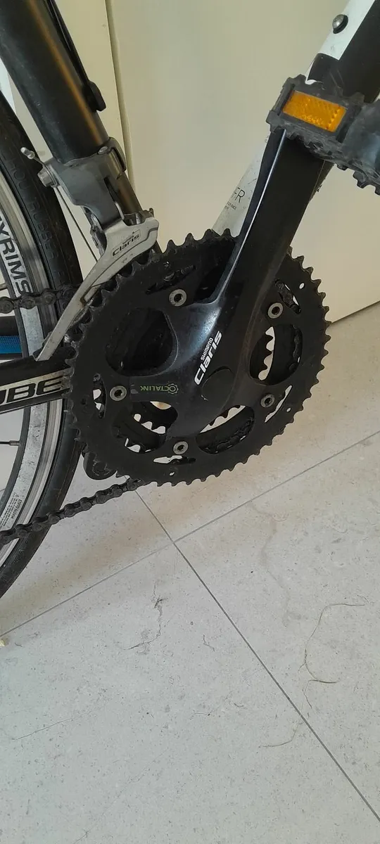 Cube Peloton Road Bike + Indoor Trainer + Pump - Image 2