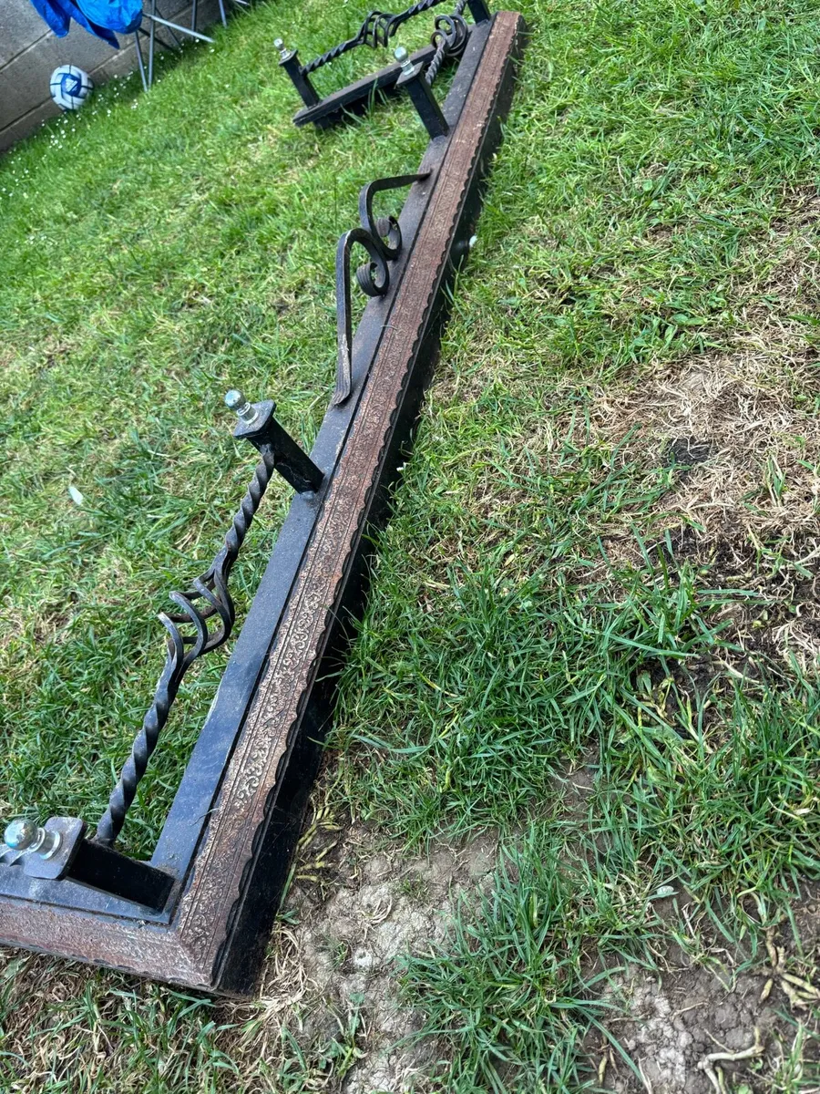 **Antique Black Cast Iron Floor Fireplace Fender** - Image 2