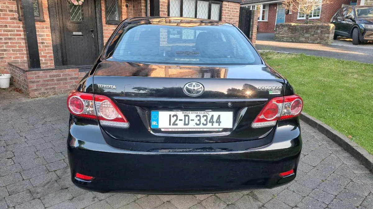 TOYOTA COROLLA 1.4 DIESEL 2012 ONLY 125000 KLMS - Image 4