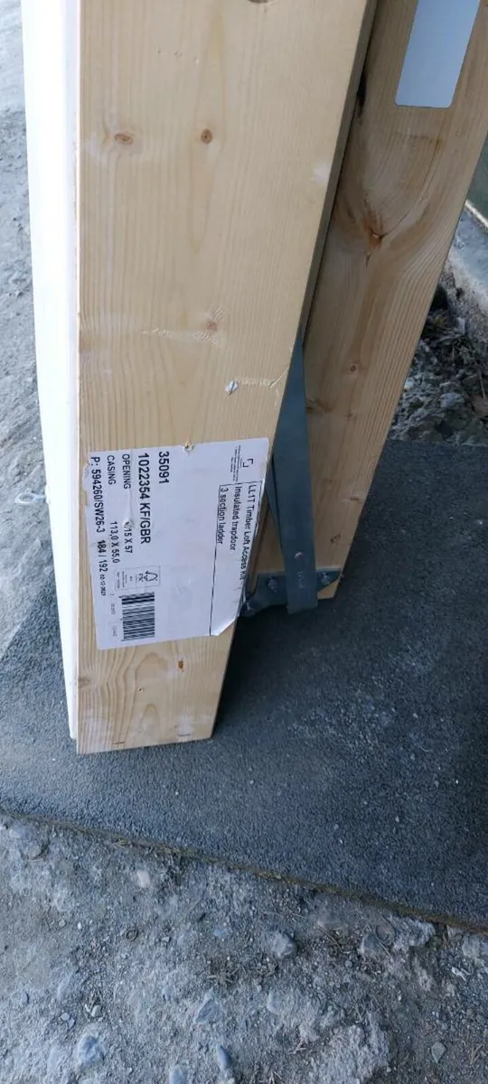Attic stairs used but in good condition - Image 3