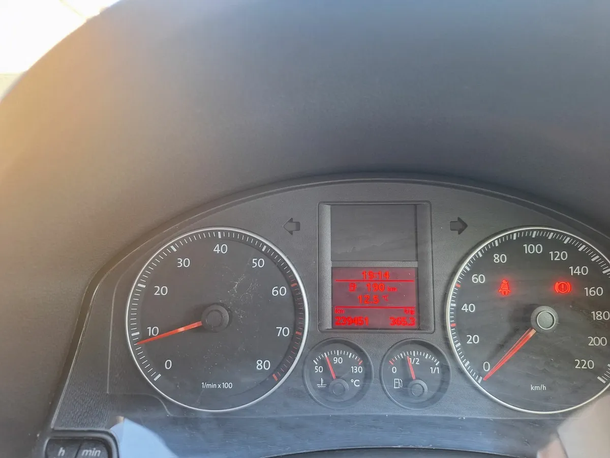 Volkswagen Golf 2008 - Image 3