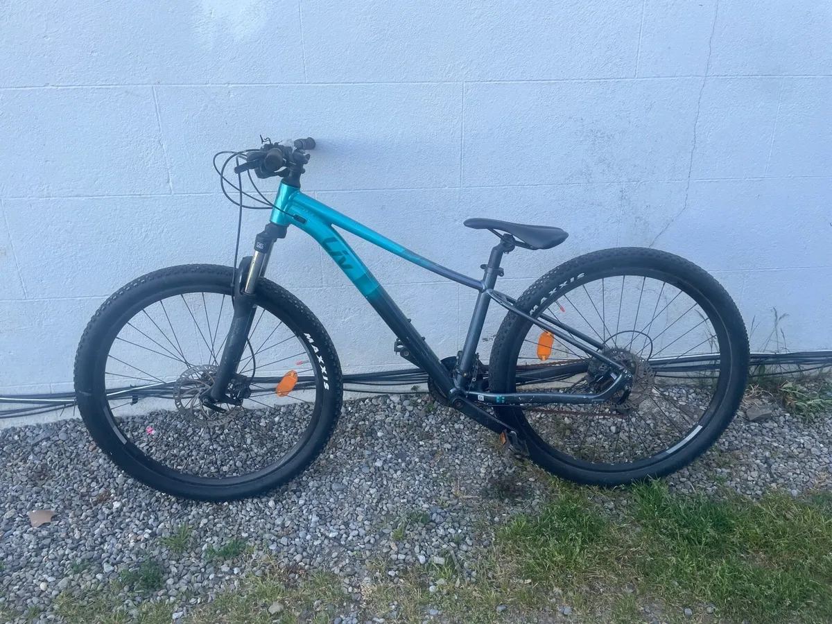 Liv Maxxis bike - Image 1