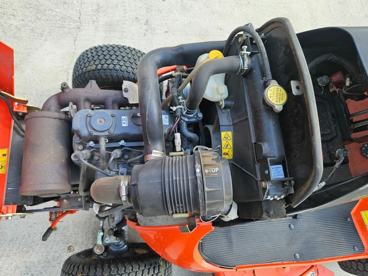 Kubota GR2100 Diesel - Image 2