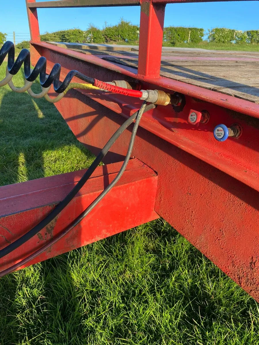 Tractor Low Loader - Image 2