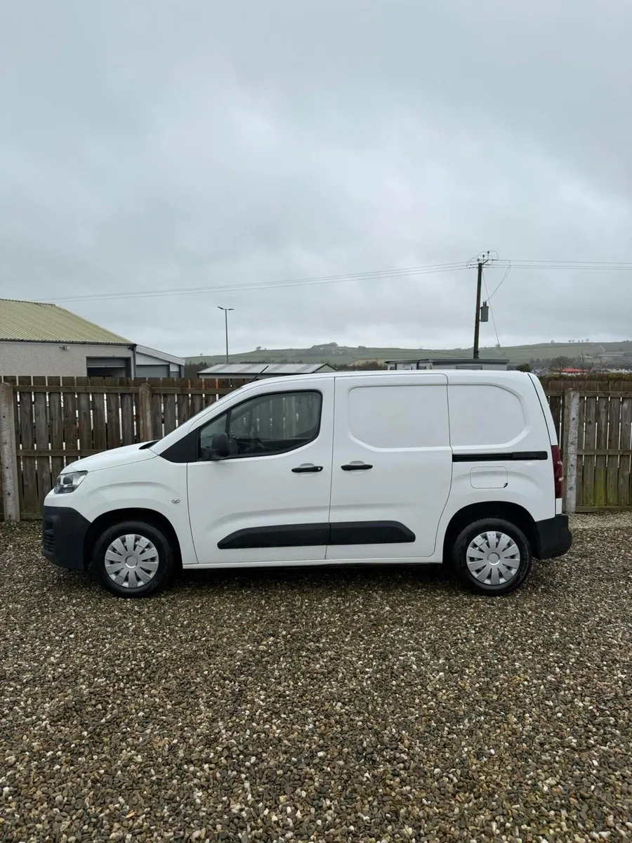 Citreon Berlingo - Image 2