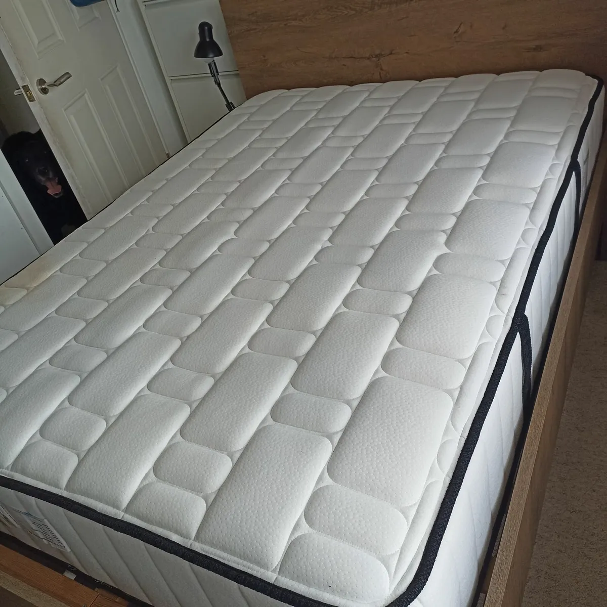 Bed - Image 3