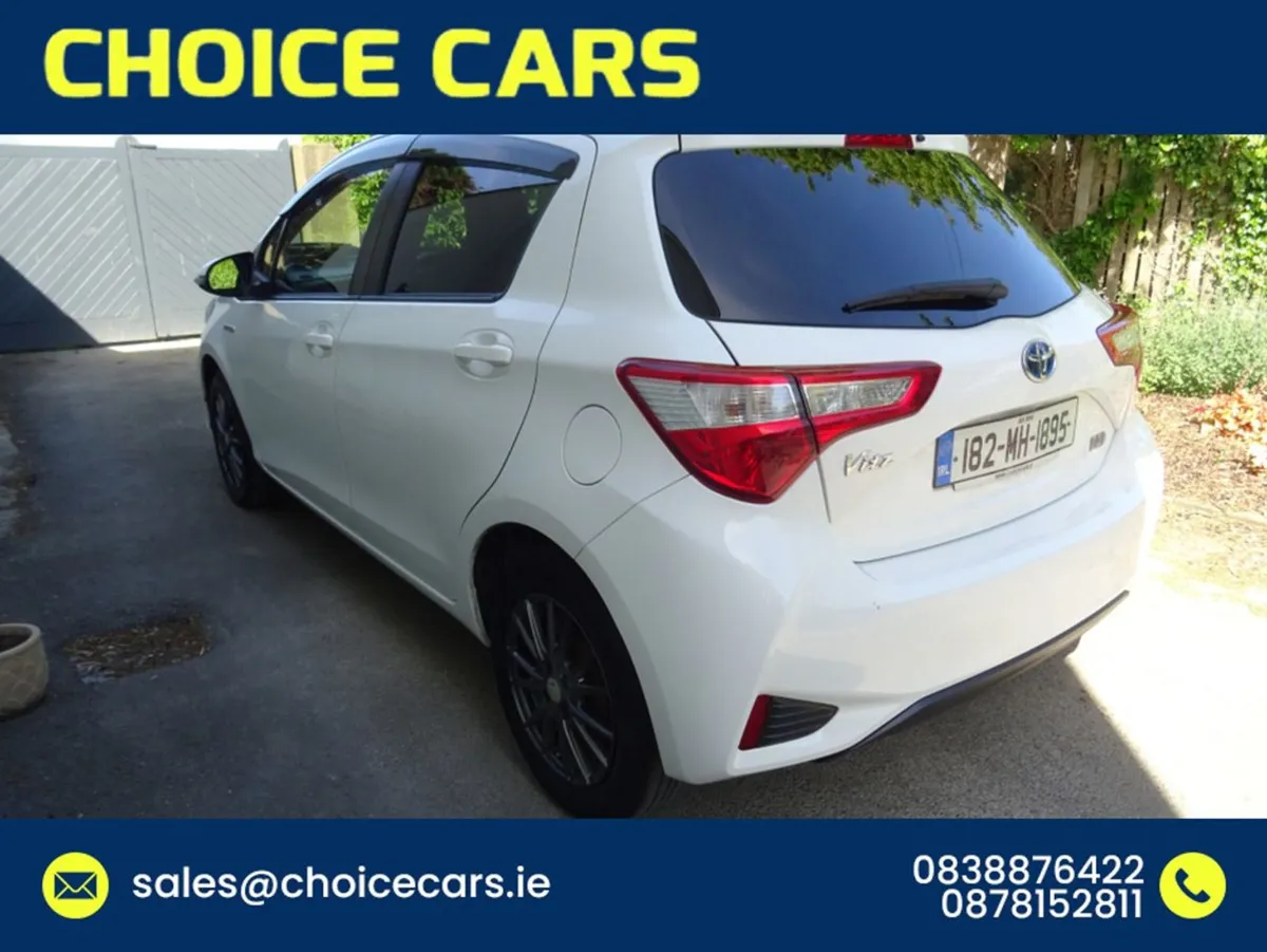 Toyota Yaris 1.5 Auto Hybrid Vitz - Image 4
