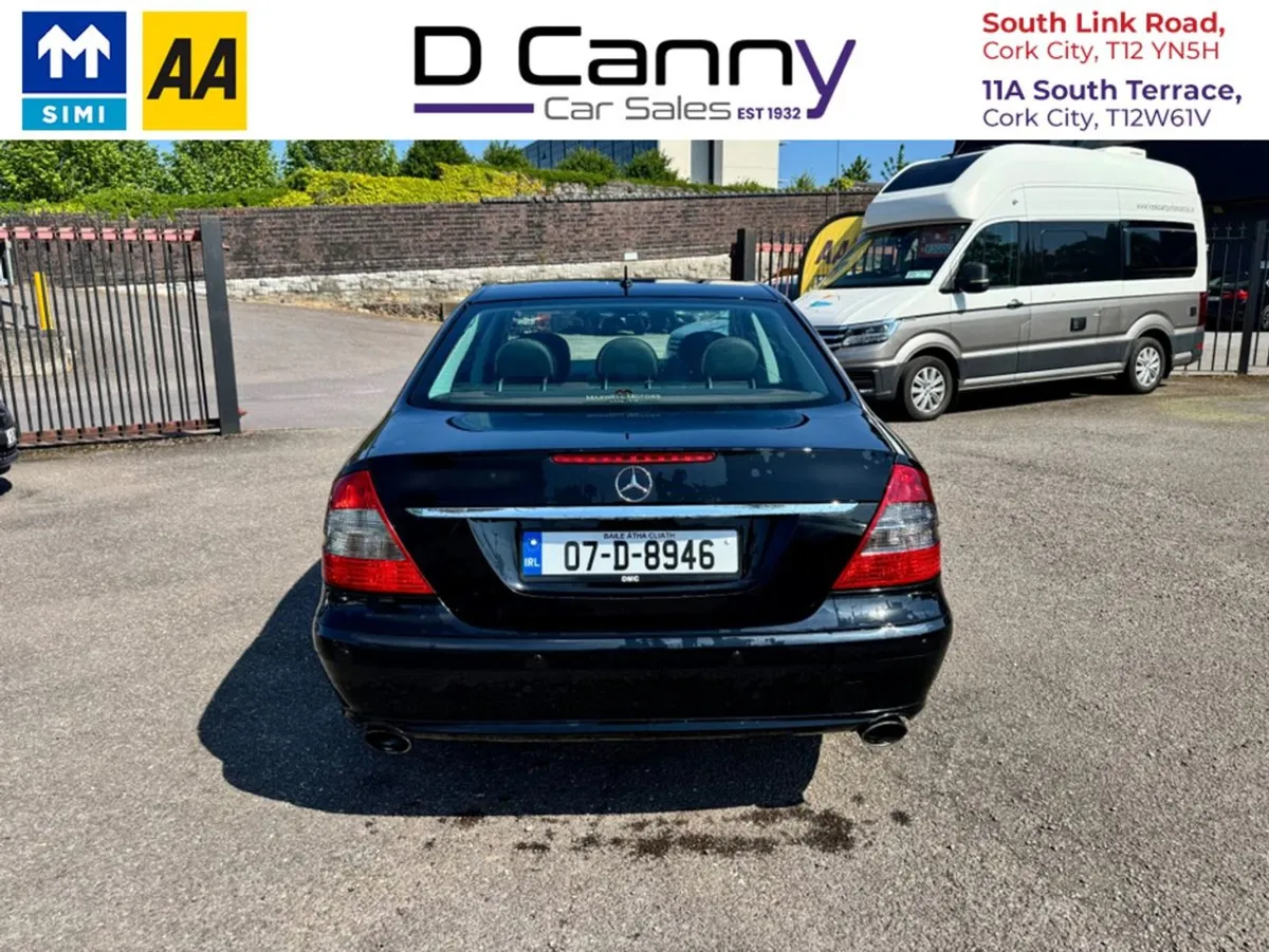 Mercedes-Benz E-Class E200 Kompressor - Image 3