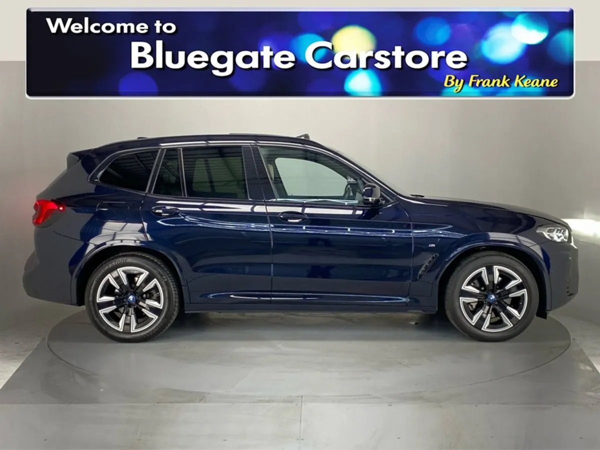BMW iX3 M Sport panoramic Sunroof heated M Sport - Image 3
