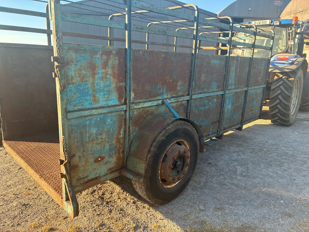 Tractor Cattle Trailer - Image 2