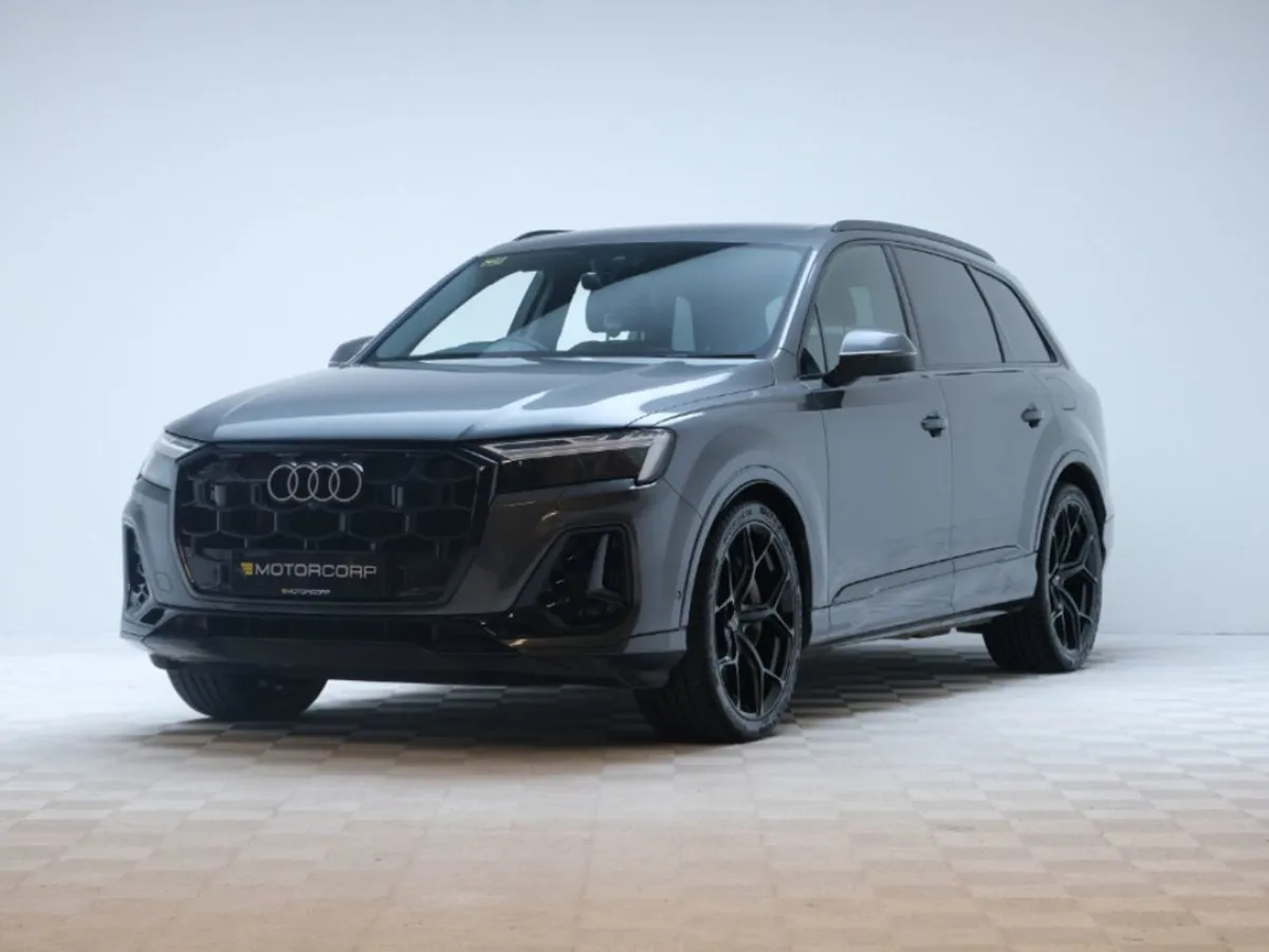 Audi Q7 S Line 55 Tfsi E Quattro  facelift - Image 3