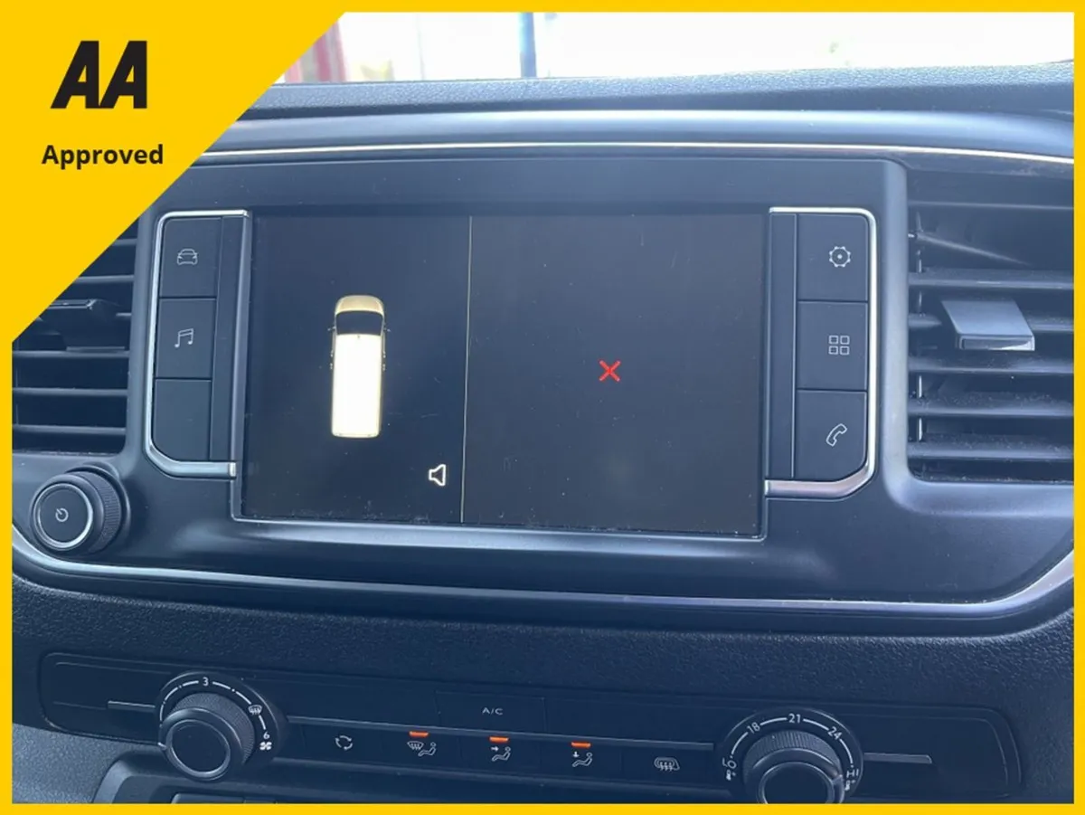 Opel Vivaro 2900 Dynamics S/S Free Delivery - Image 3
