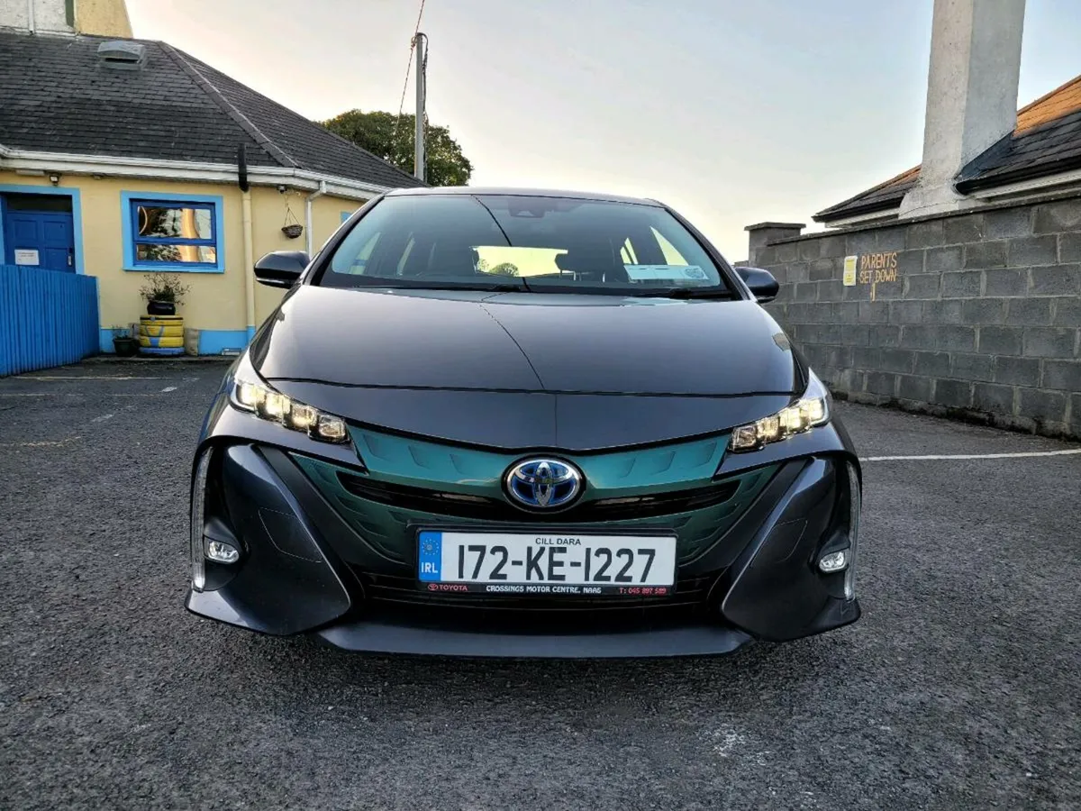 172 PRIUS PLUG-IN/HYBRID NEW NCT 07/27 TAX 03/26 - Image 2