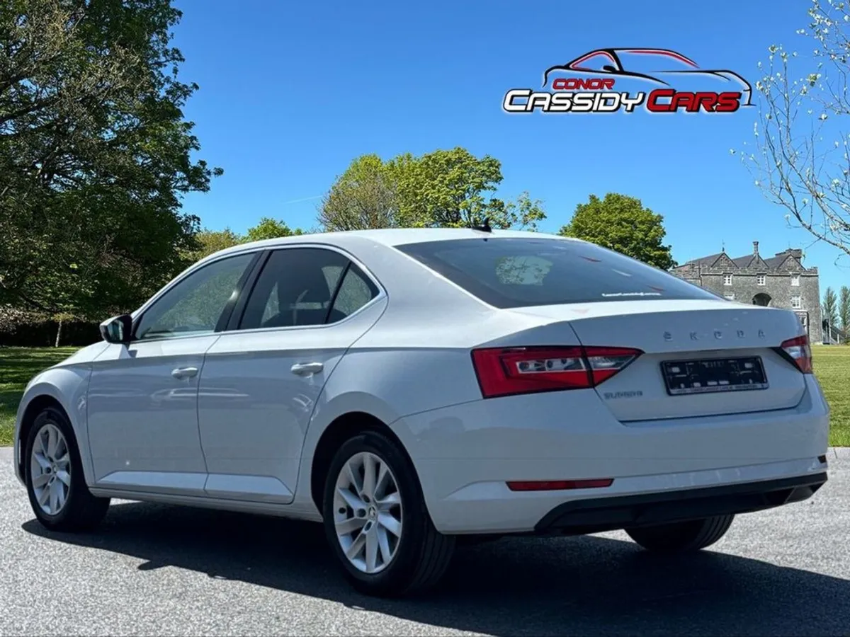 Skoda Superb SE Technology TDI DSG  automatic - Image 3