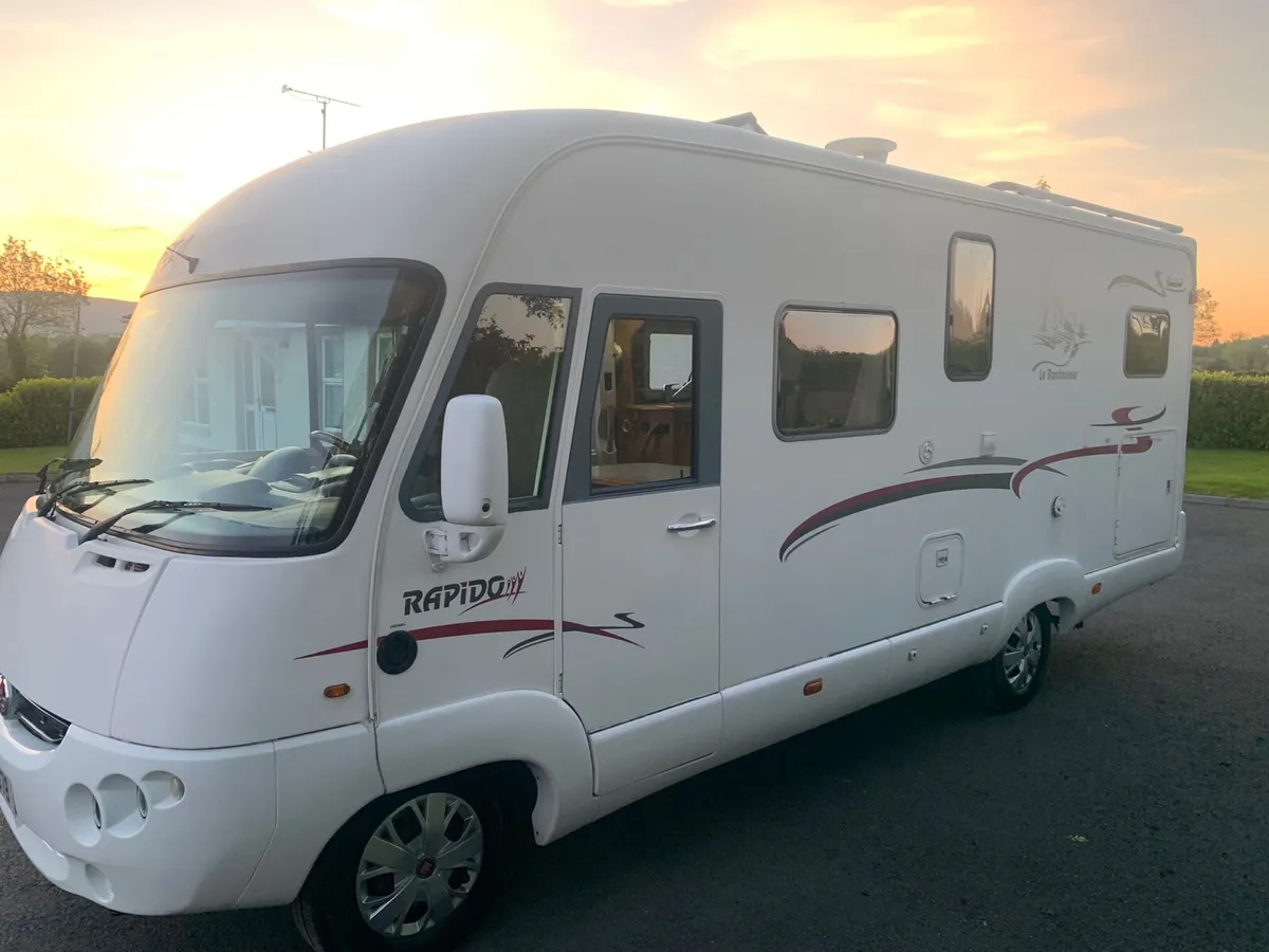 Motorhome - Image 4