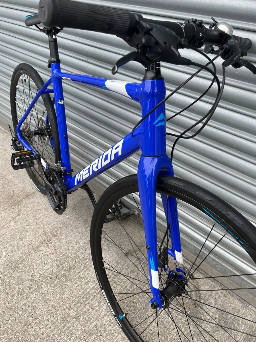 Merida speeder 100D hybrid bike (As new) - Image 3