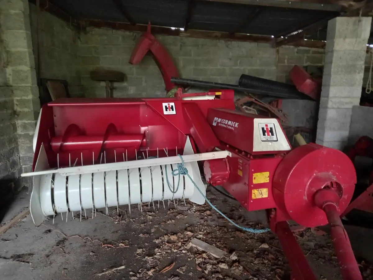Square baler - Image 4