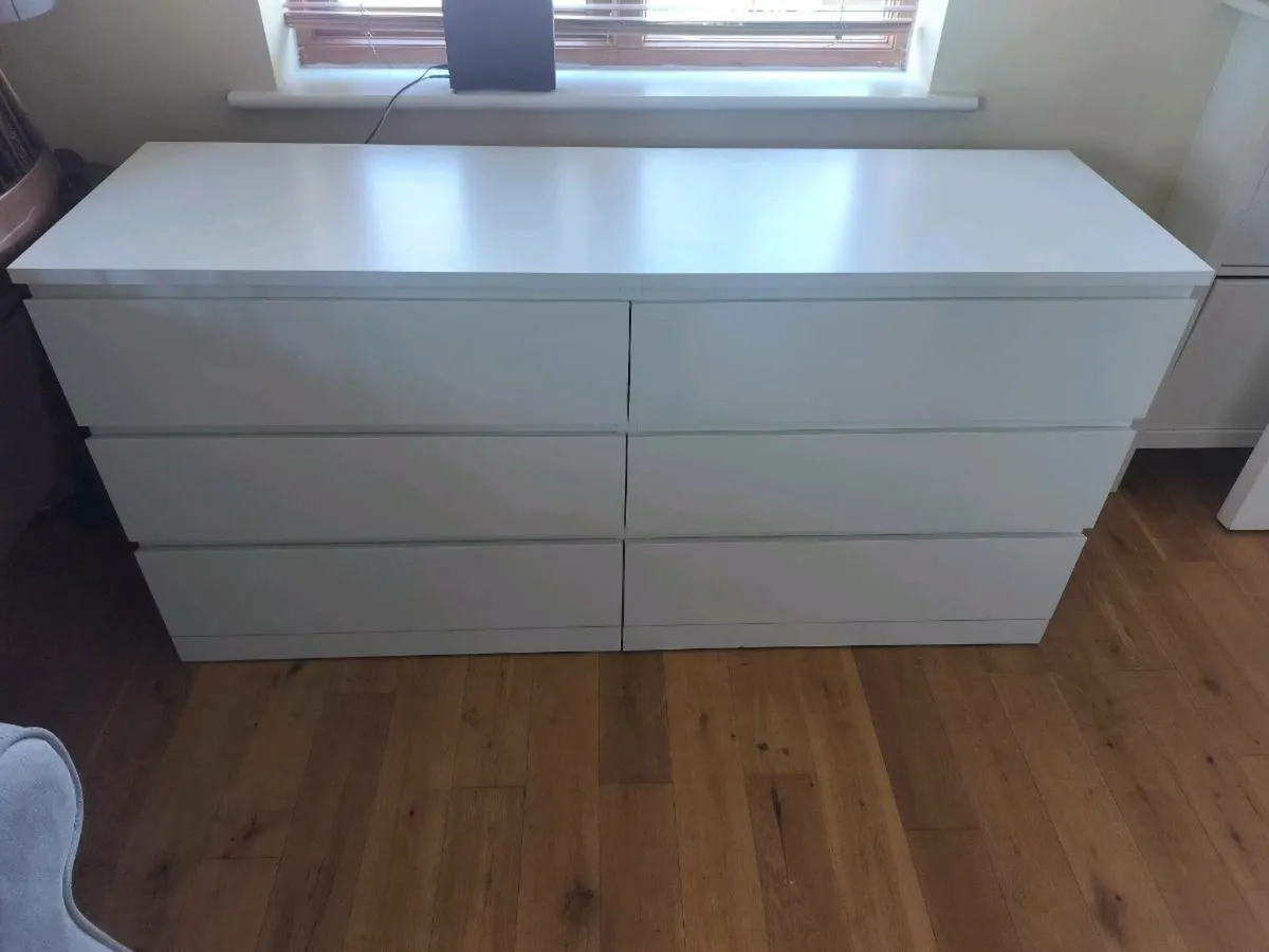 Chest of 6 drawers - Image 1