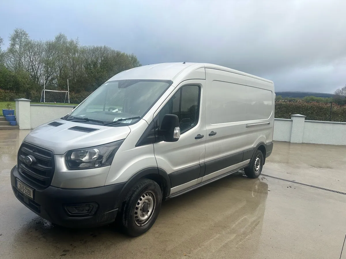 Van - Image 3
