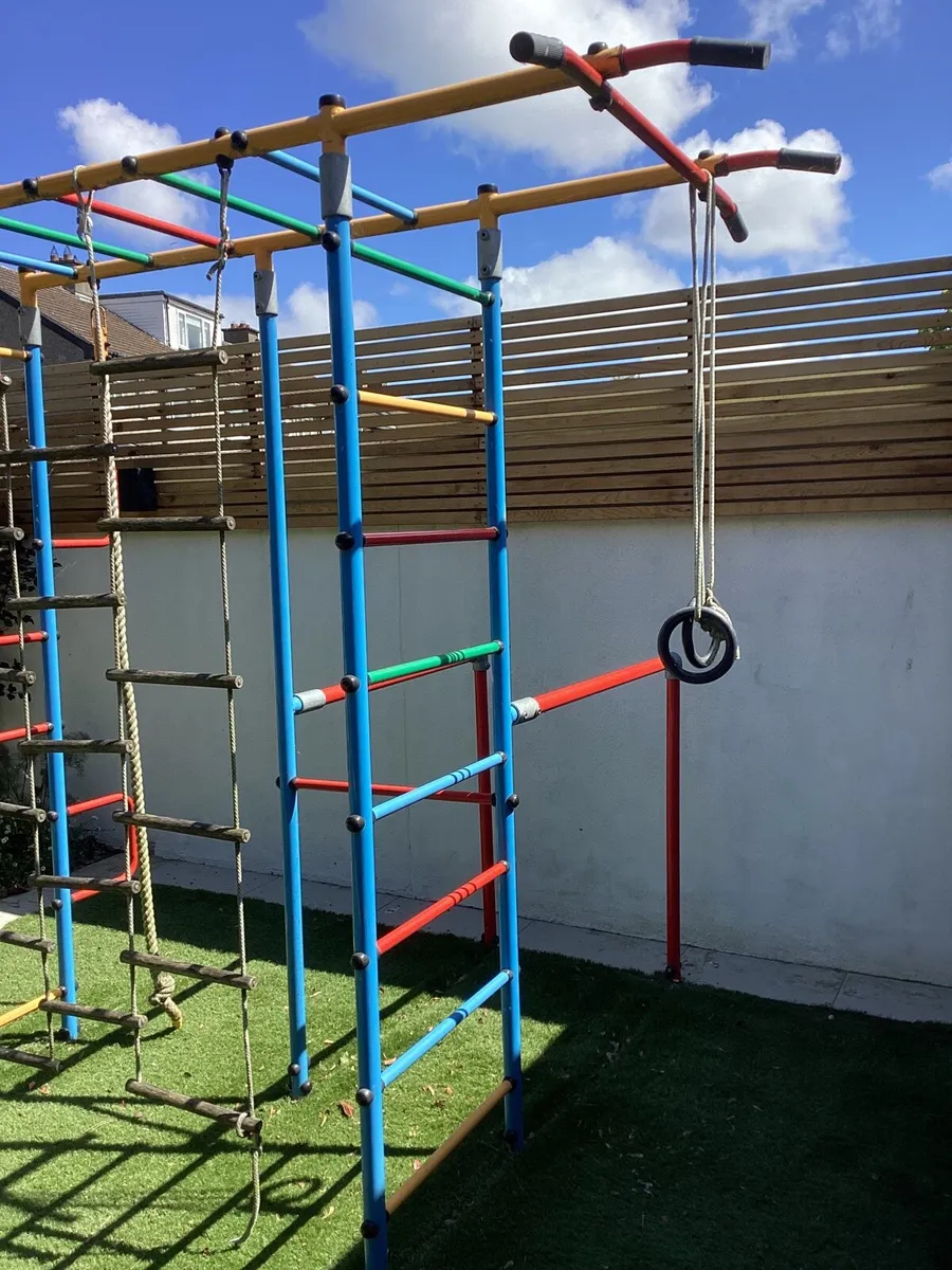 Climbing frame for garden - Image 4