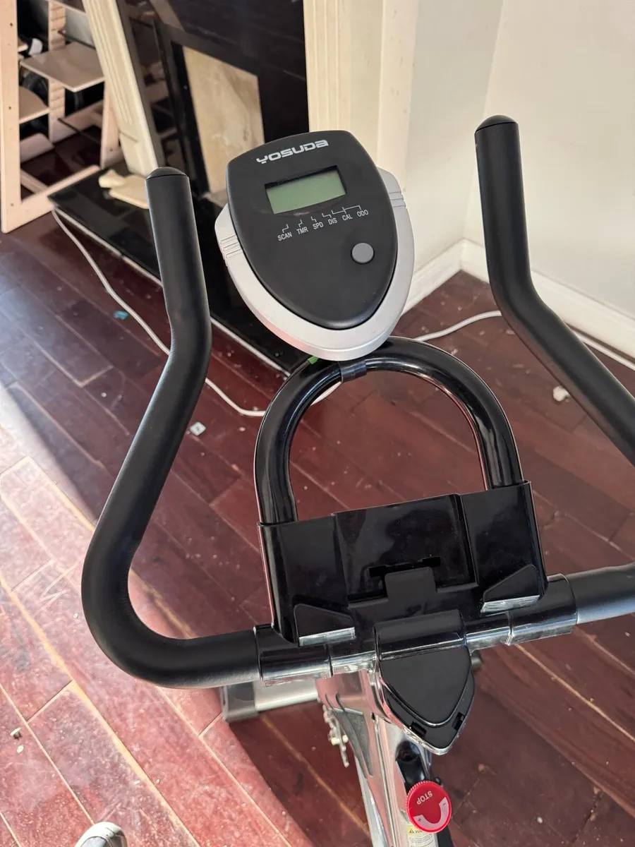 Exercise bike - Image 1
