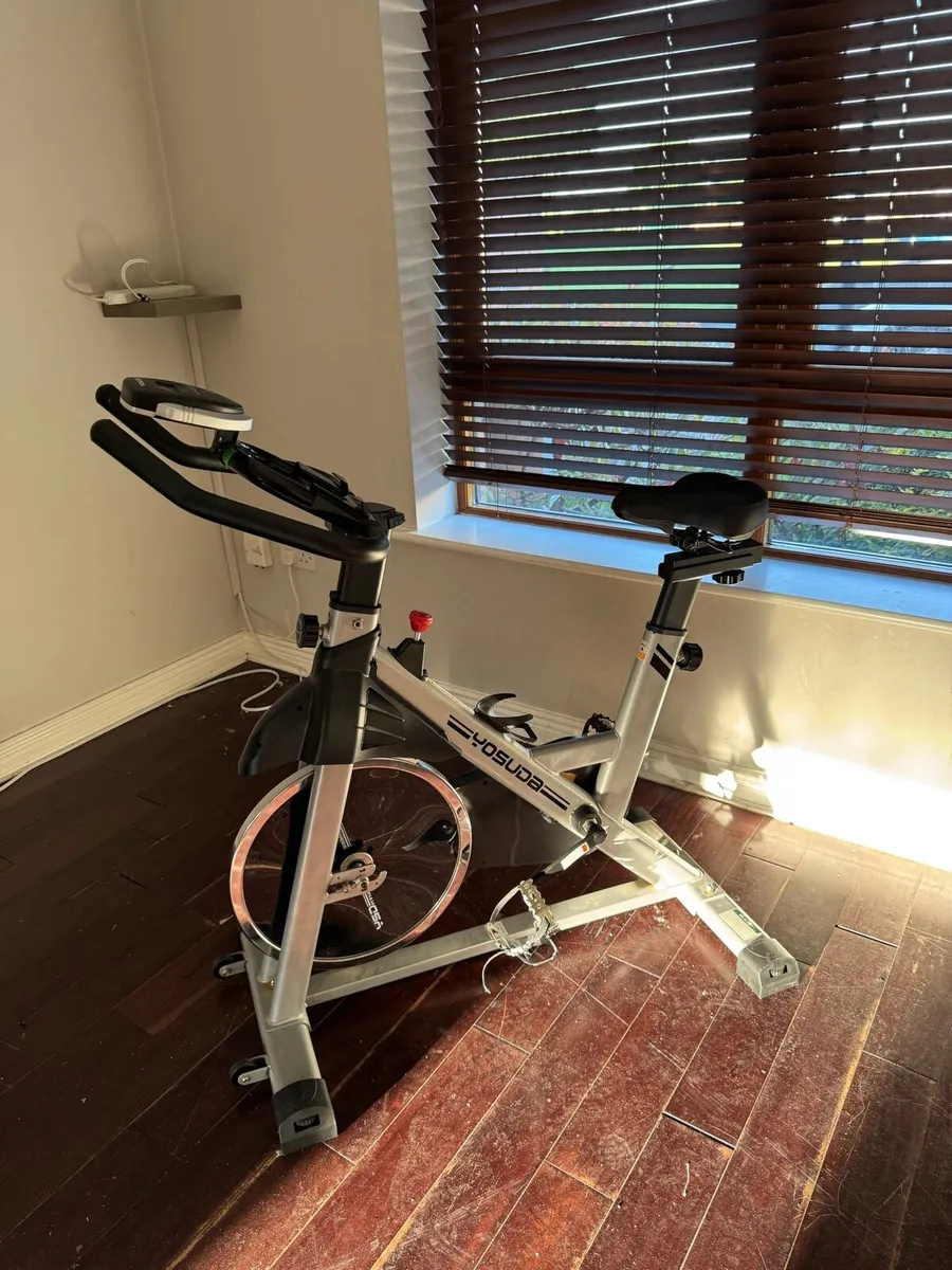 Exercise bike - Image 3