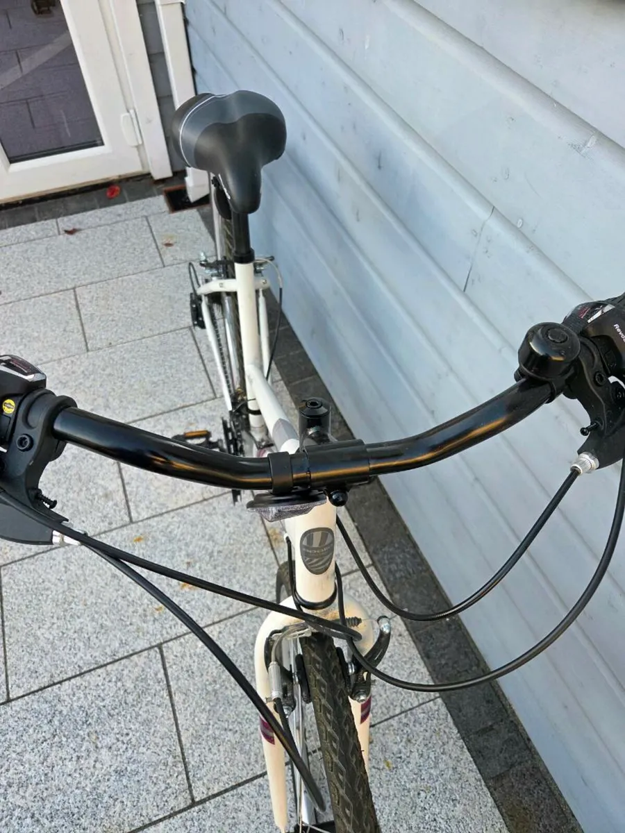 Ladies bike - Image 3