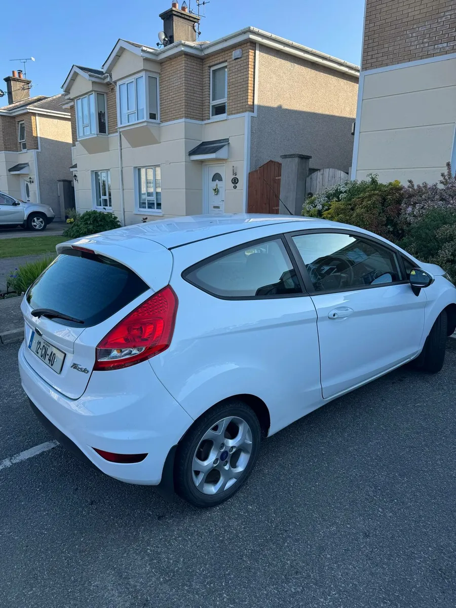 Ford Fiesta - Image 3