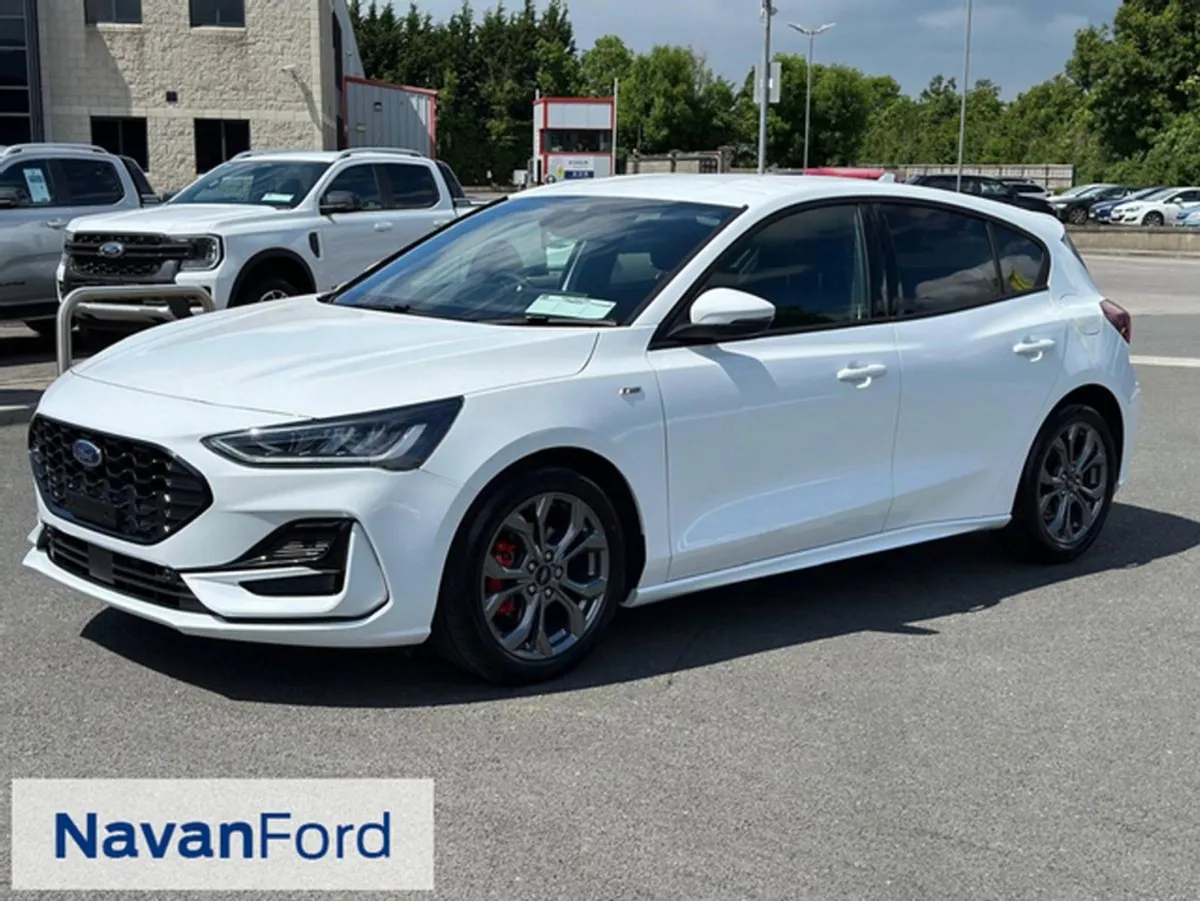 Ford Focus St-line 1.0 Ecoboost Hybrid 125Ps - Image 4