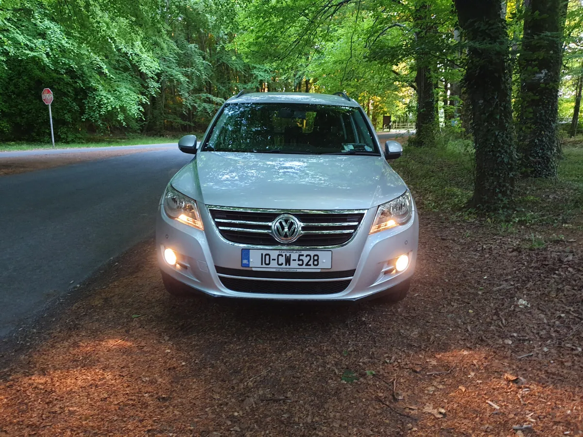 10  VW TIGUAN 2.0 TDI 140 BHP 6 SPEED SUV - Image 2