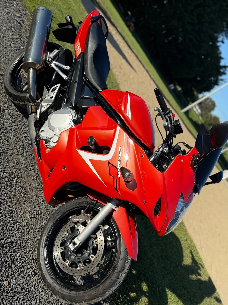 Suzuki GSXF 650 - Image 4