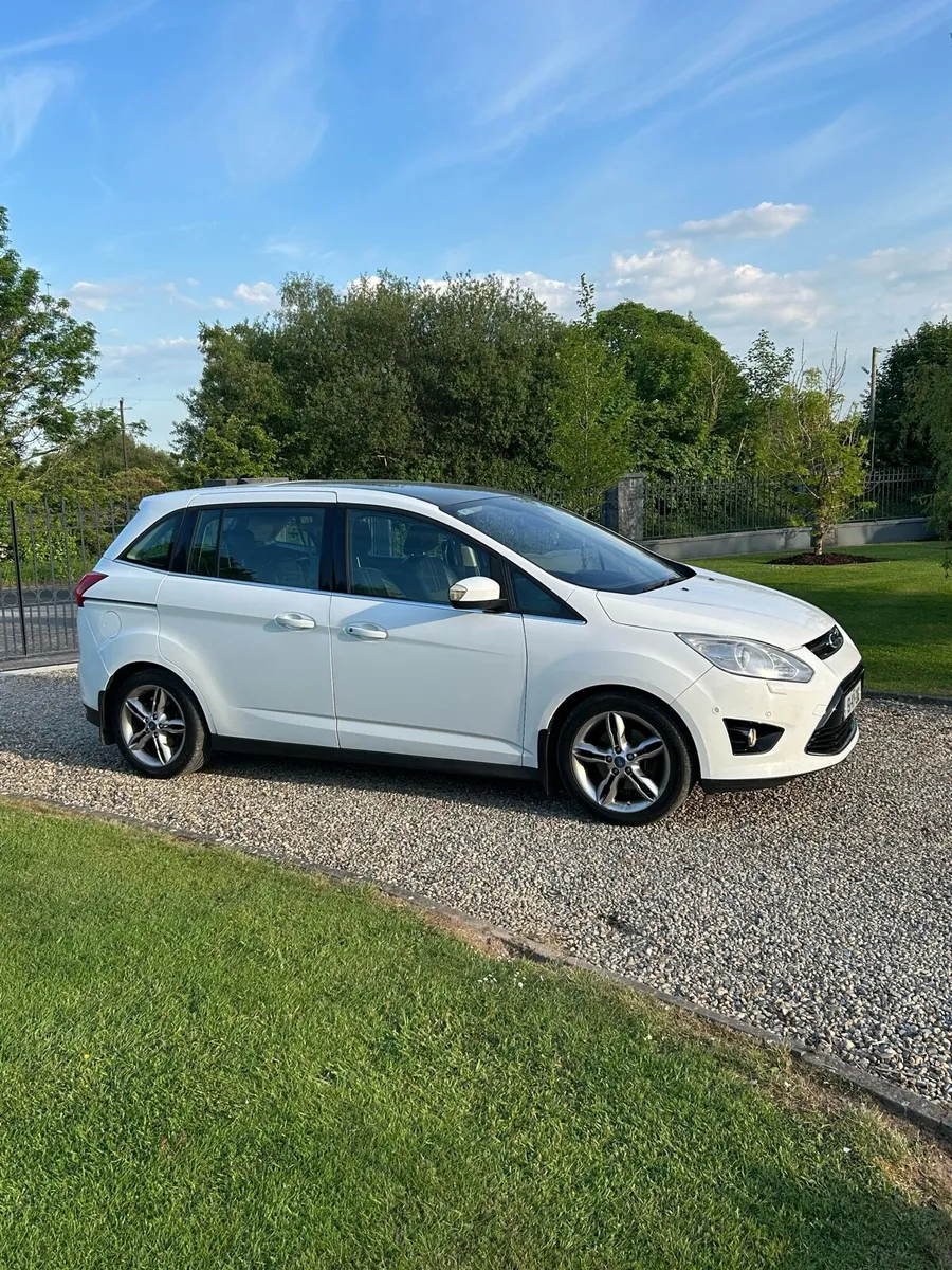 Ford Grand C Max 7 seater titanium - Image 4