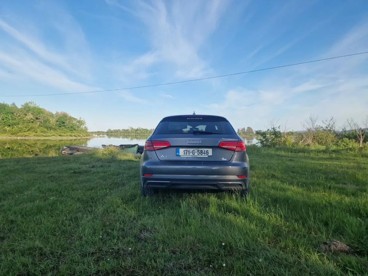 2017 Audi A3 e-tron Plug-in Hybrid - Image 3