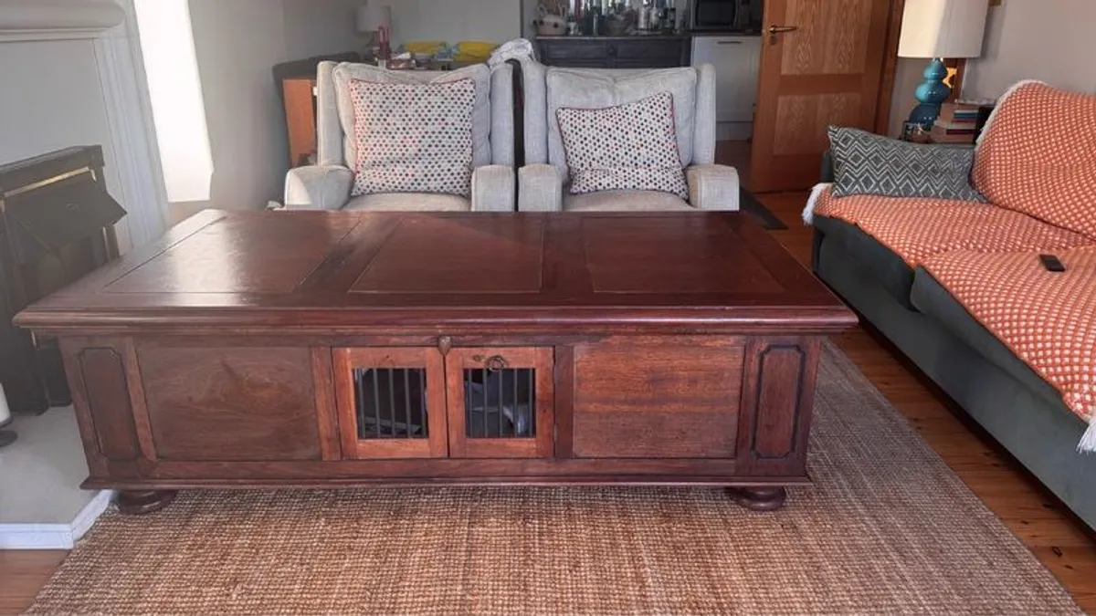 solid wood table - Image 1