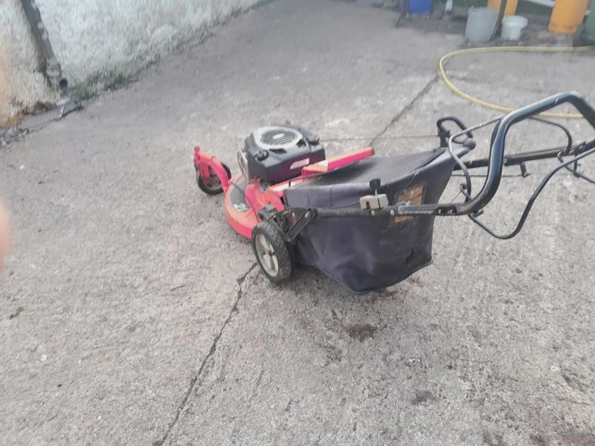 Lawnmower - Image 4