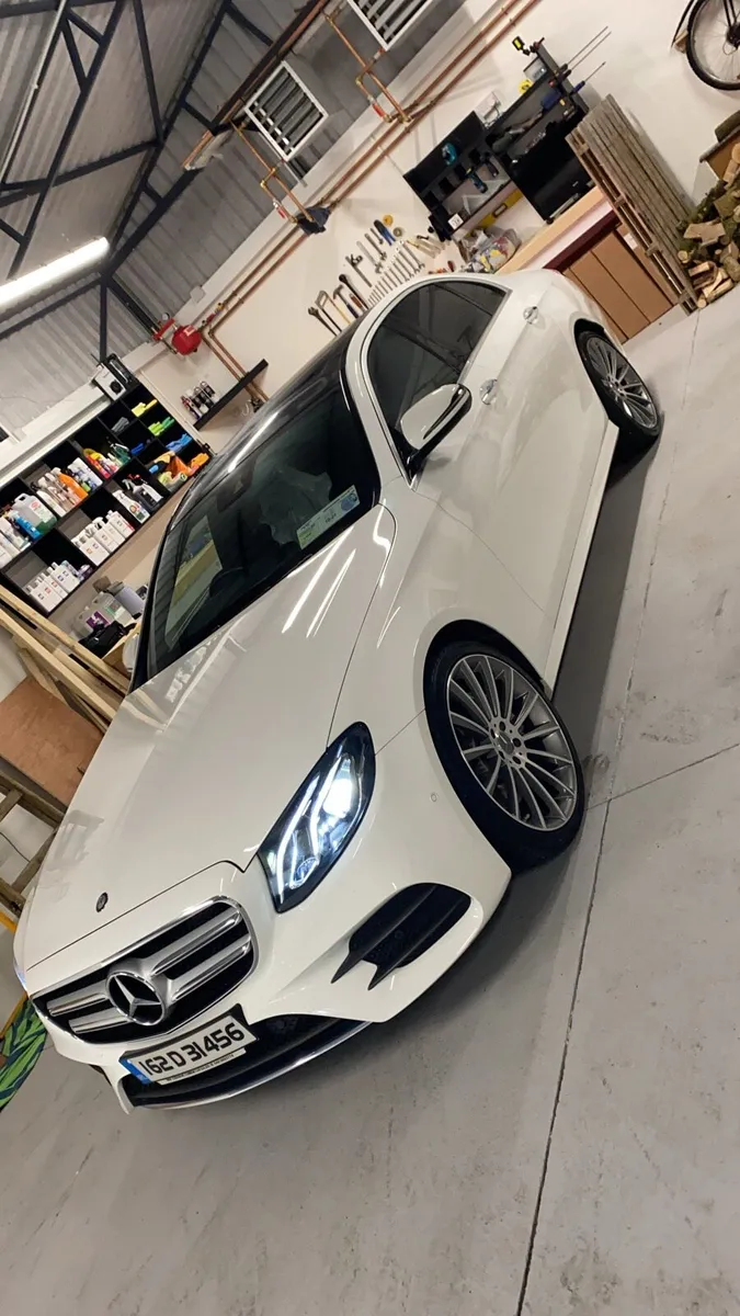 Mercedes e class - Image 1