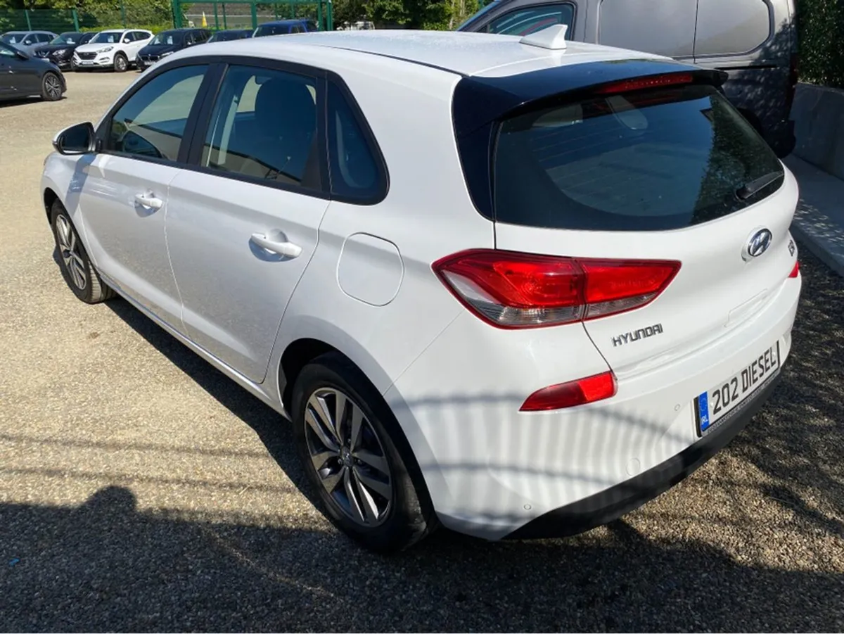 Hyundai i30 SE NAV Crdi - Image 4