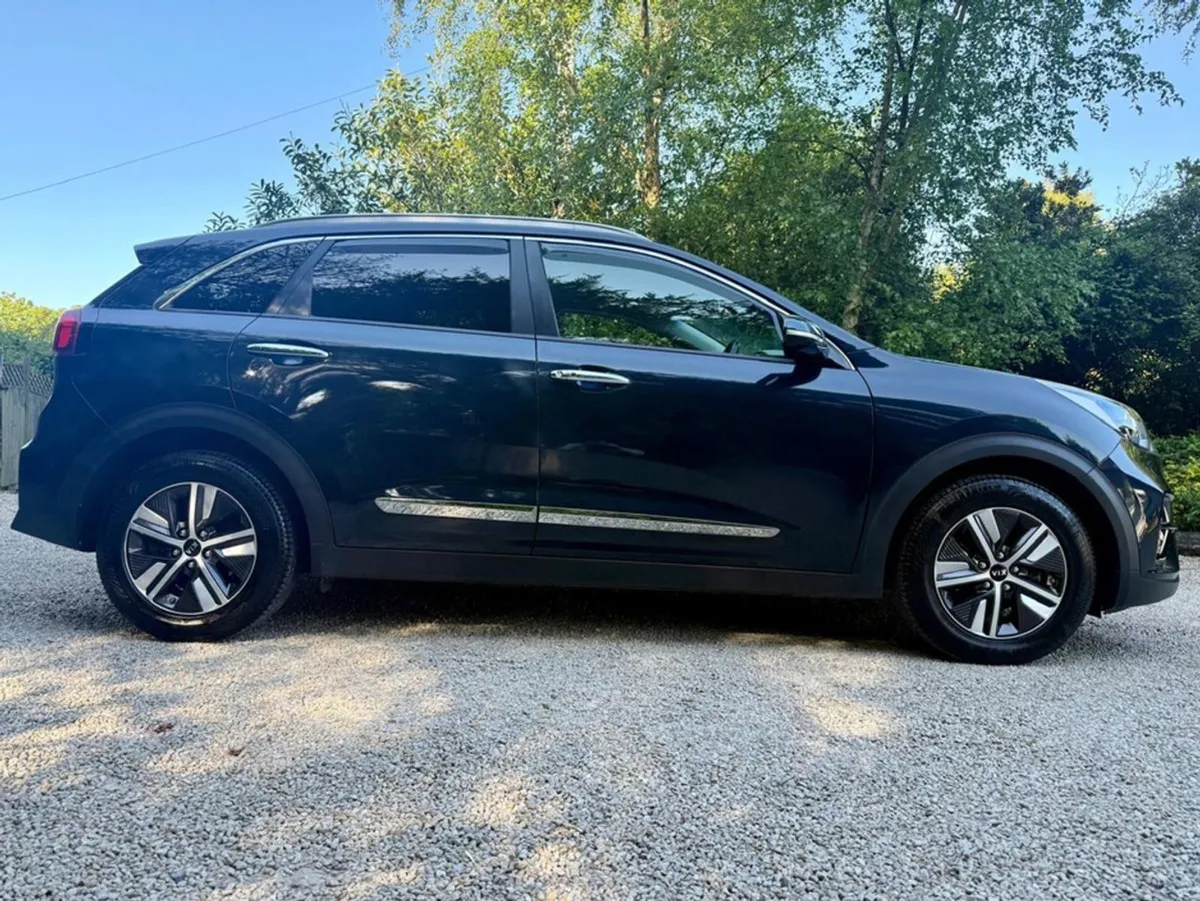 Kia Niro 1.6 Plug-in Hybrid  full Kia Service His - Image 4