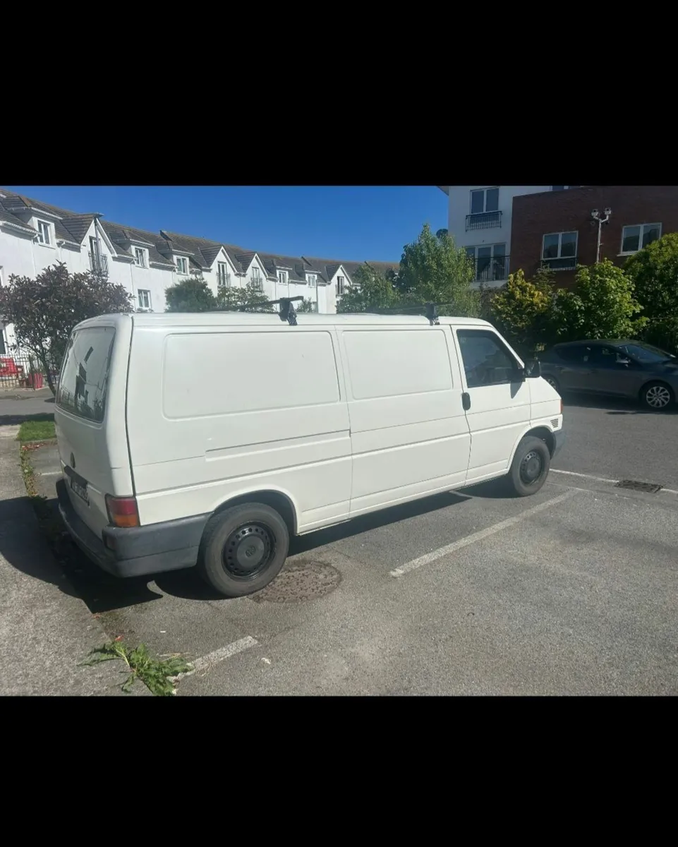 Volkswagen Transporter T4 LWB - Image 1