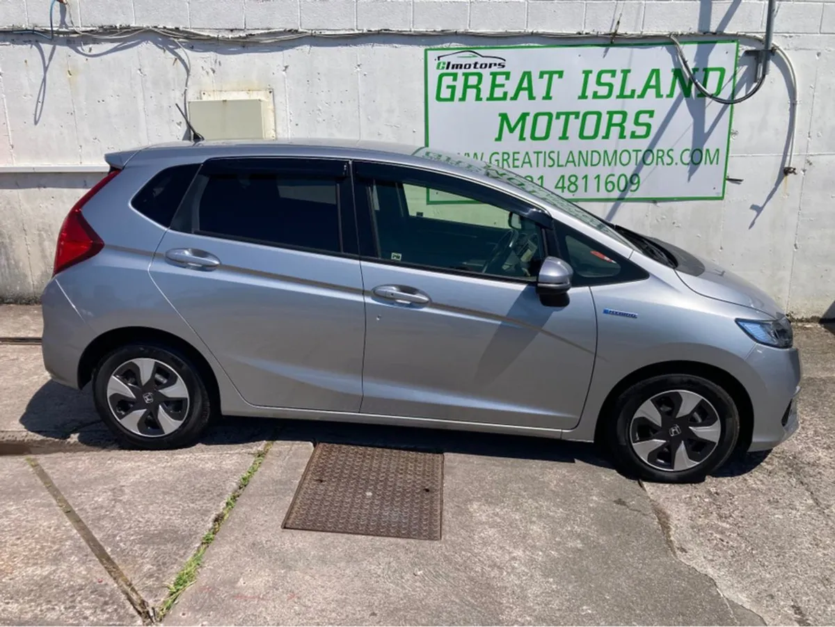 Honda Fit Daa-gp5 - Image 4